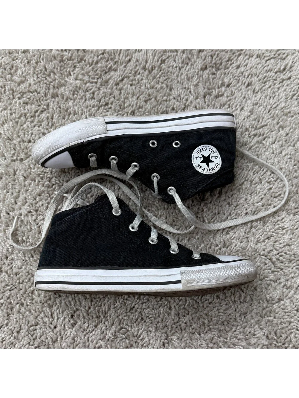 Converse Chuck Taylor All Star Black Sneakers Size 2Y / 3.5 EUR
